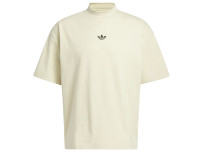 Remera Adidas Originals Cuello Alto Beige